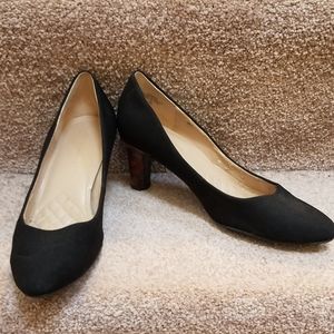 Black fabric heels w tortoise heels